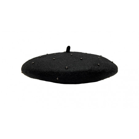 Cappello Lana con Rivetti